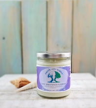 Lace and Paper Flowers - 9oz Soy Candle